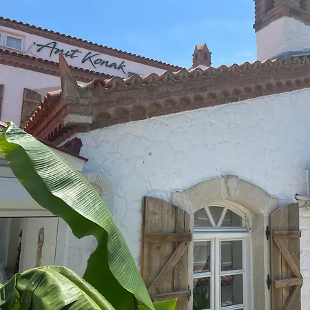 Anit 2* Alacati