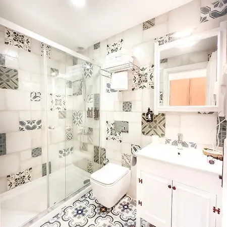 酒店 Anit 阿拉恰特